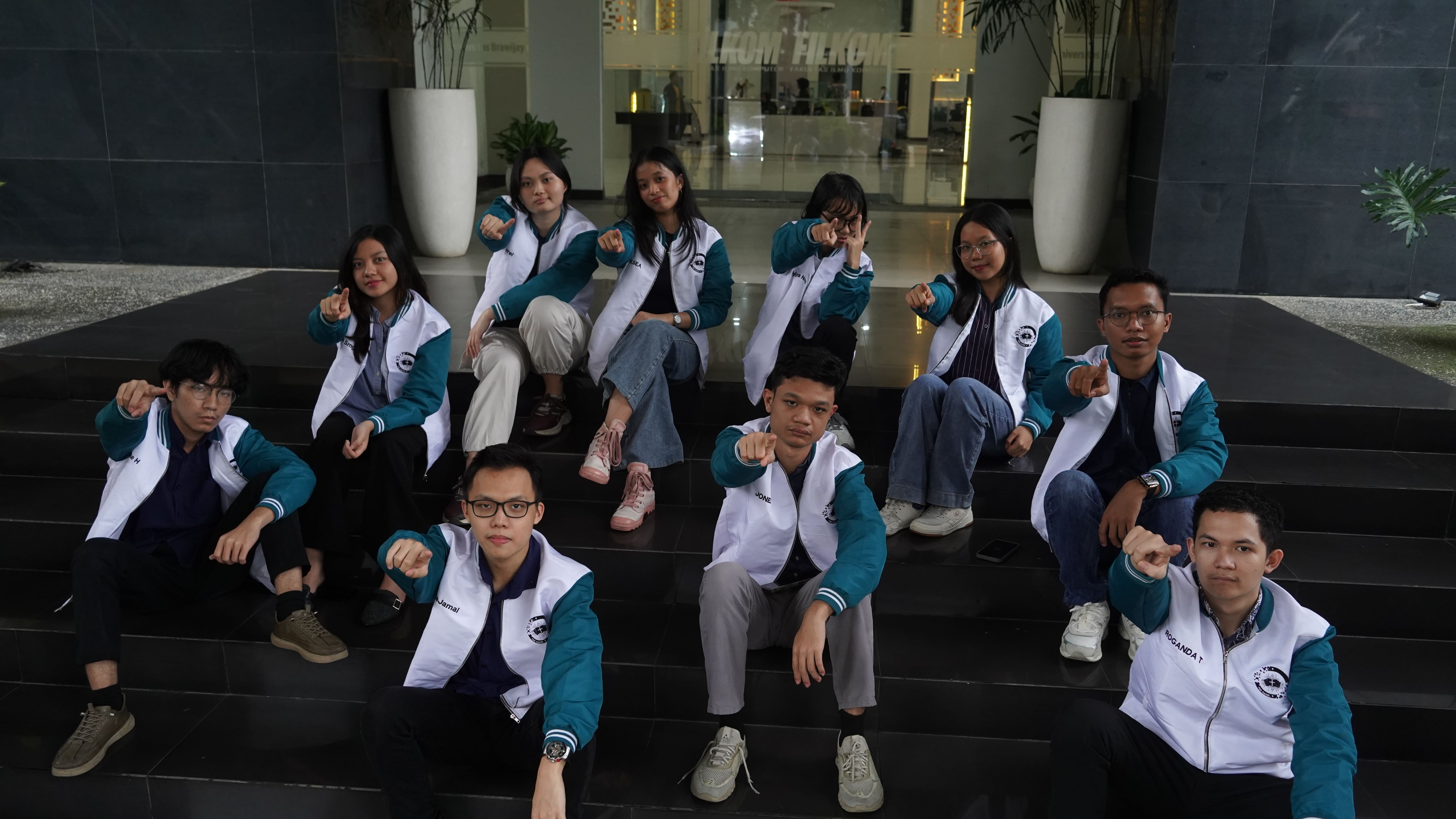 Foto Komisi 1 Pembinaan