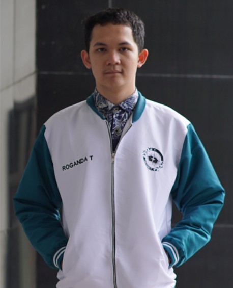 Roganda  Tua Tampubolon